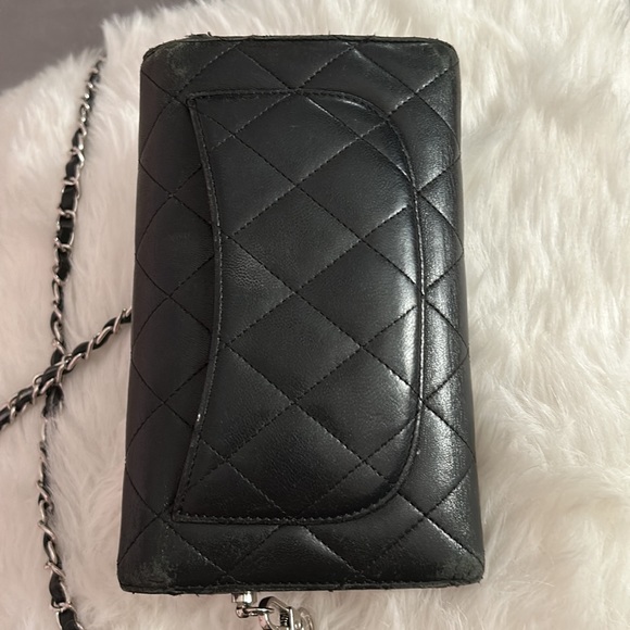 Authentic Chanel wallet - Picture 6 of 16